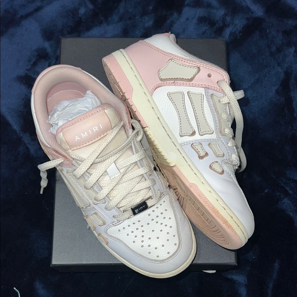AMIRI Cream & Pink Low-Top Leather Sneakers